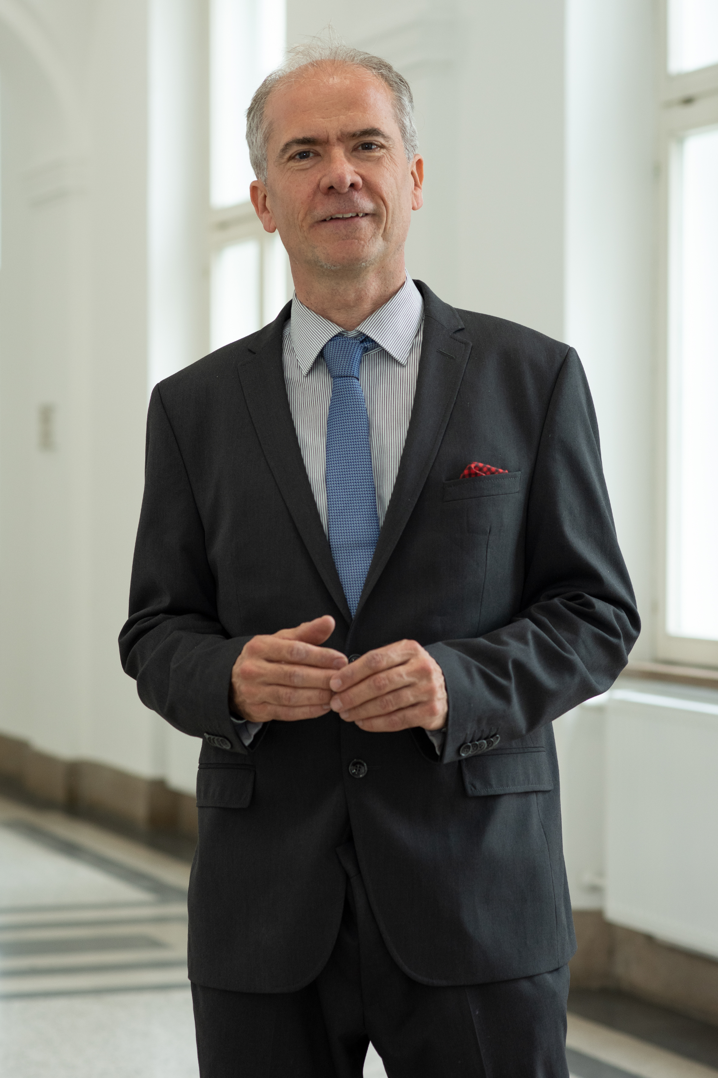 Prof. Dr. Peter Hilpold